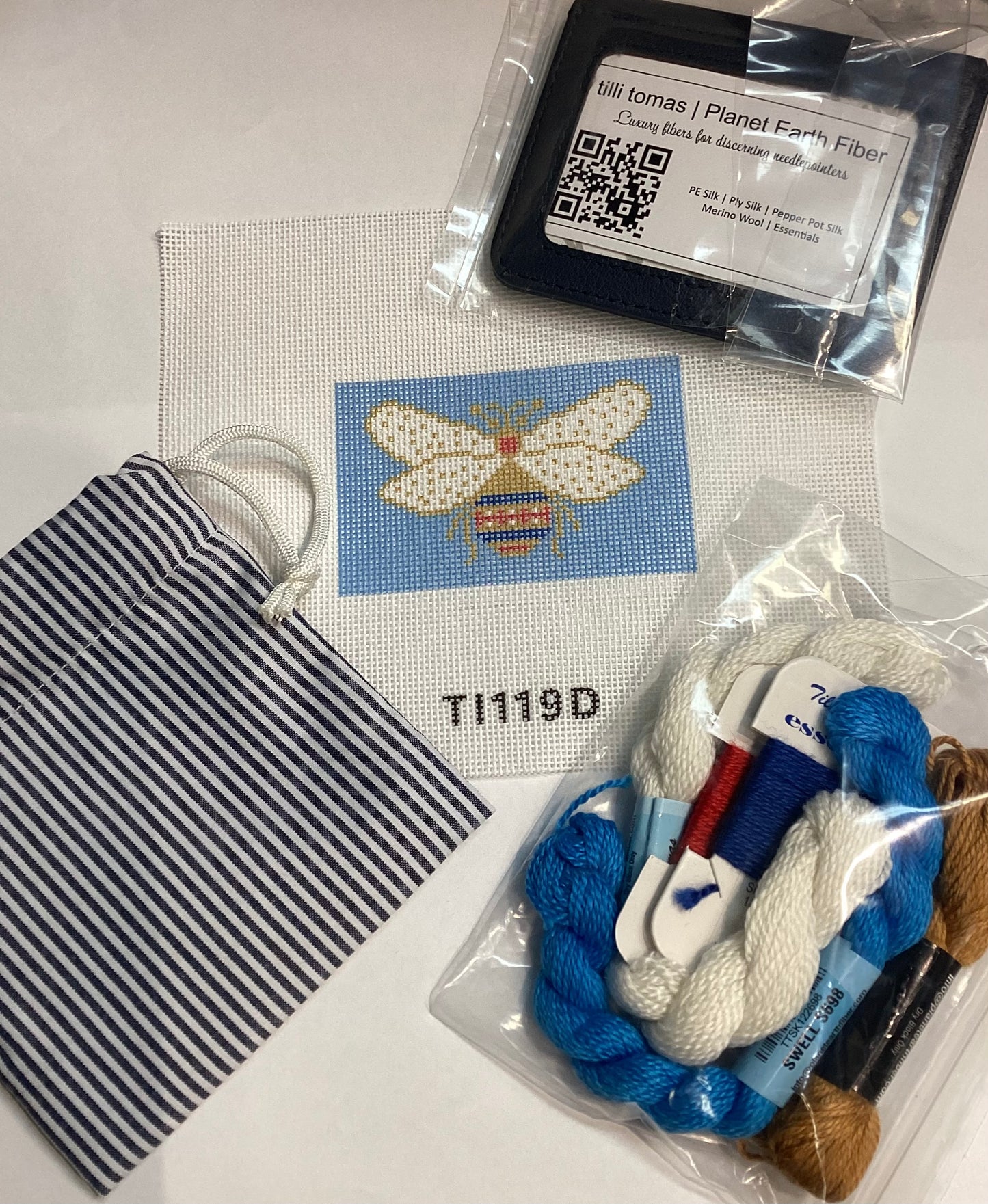 Leather Wallet Kit - Queen Bee