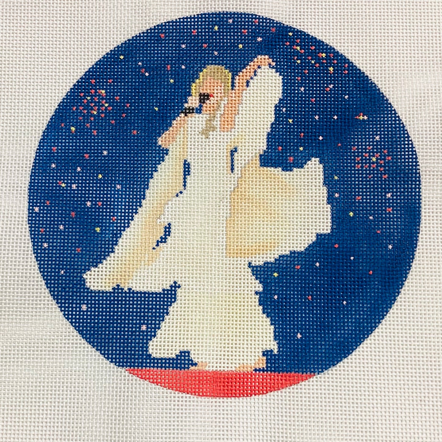 taylor in white gown