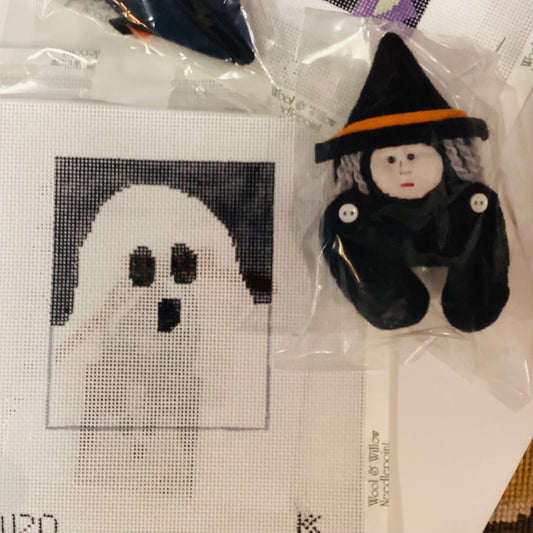 Ghostly Ghoul Treat bag w/ witch