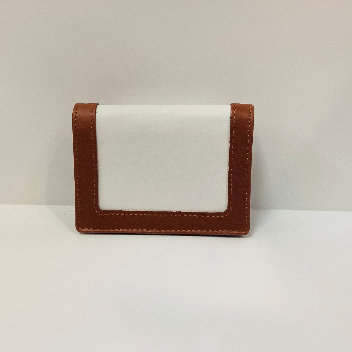 credit card holder brown