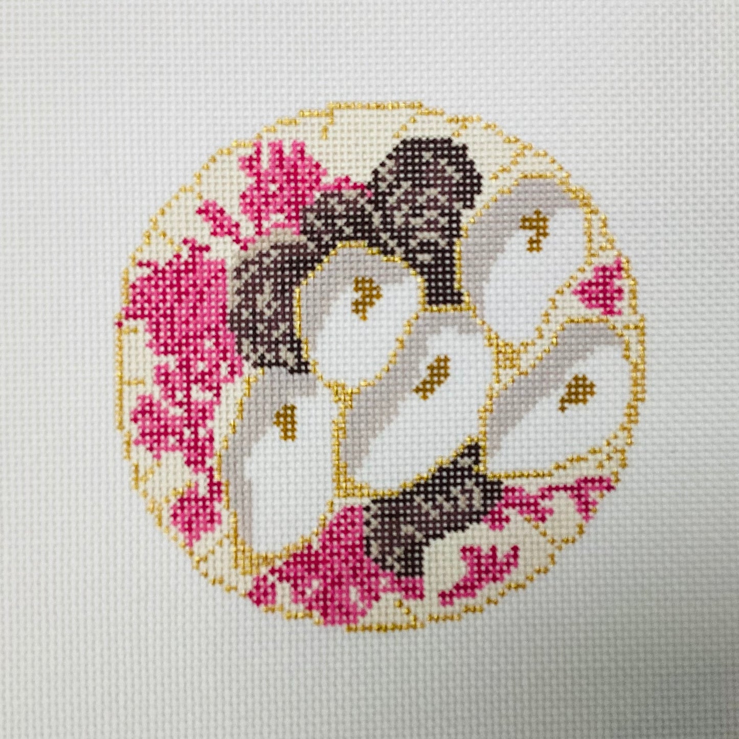 Pink Oyster Plate (13 mesh)