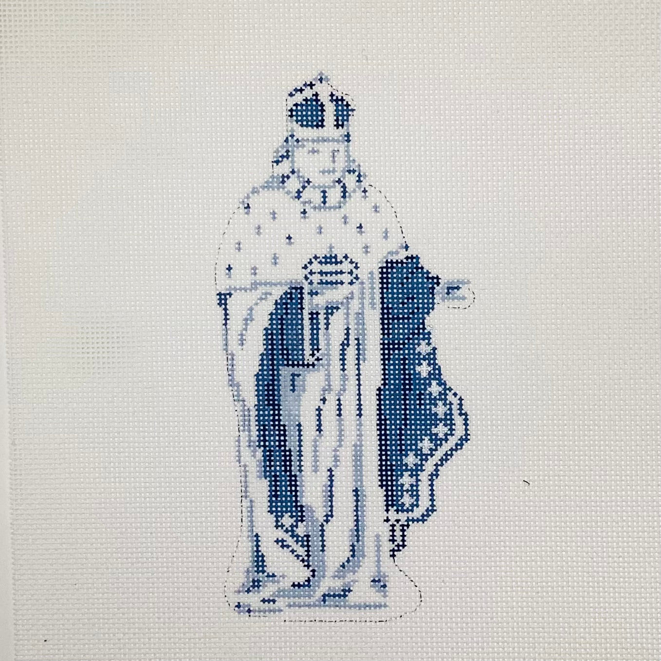 Wedgewood Standing Wiseman w/ Crown