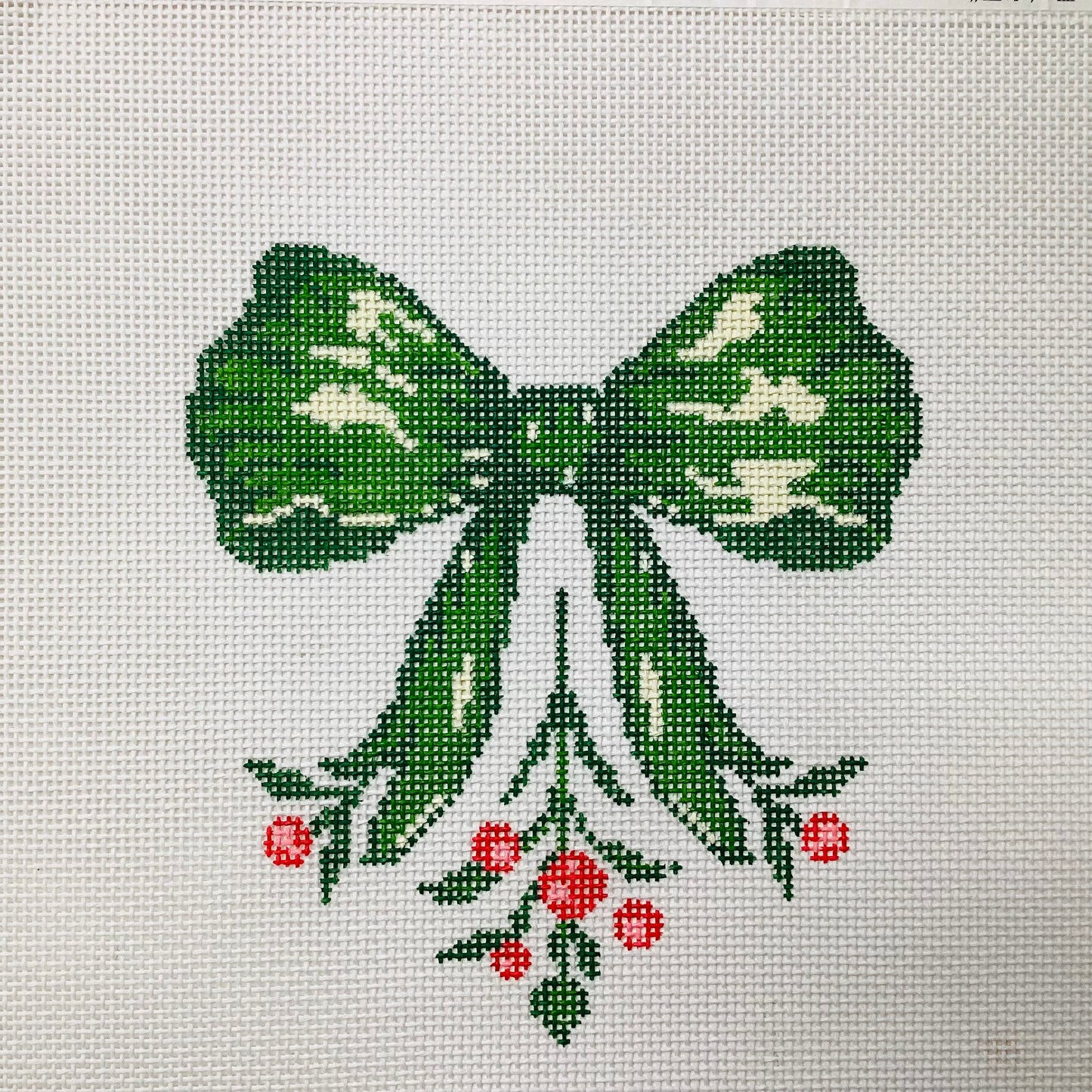 Holiday Bow 18 mesh