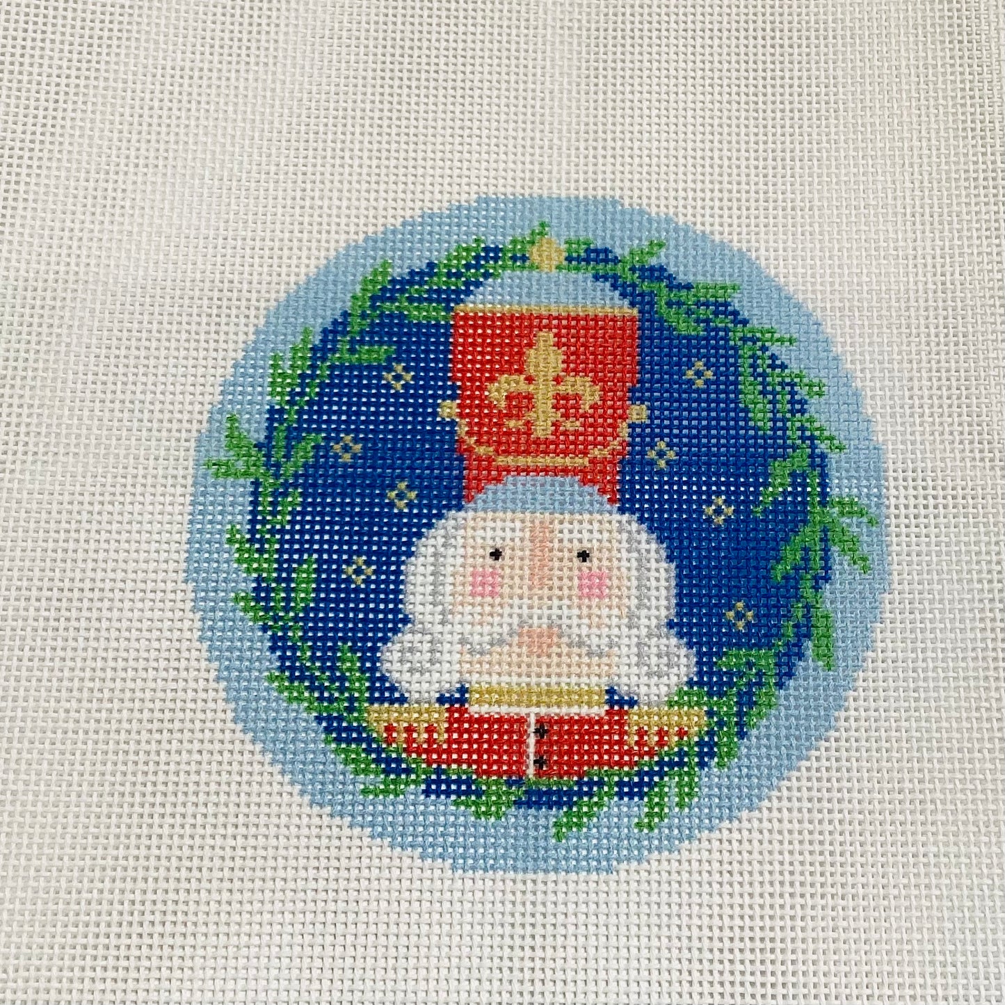 Nutcracker Round - Franz