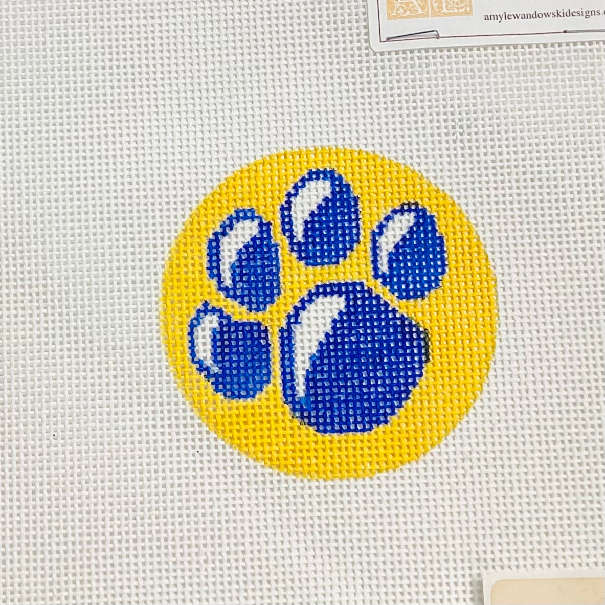 blue paw circle (St. Ignatius)