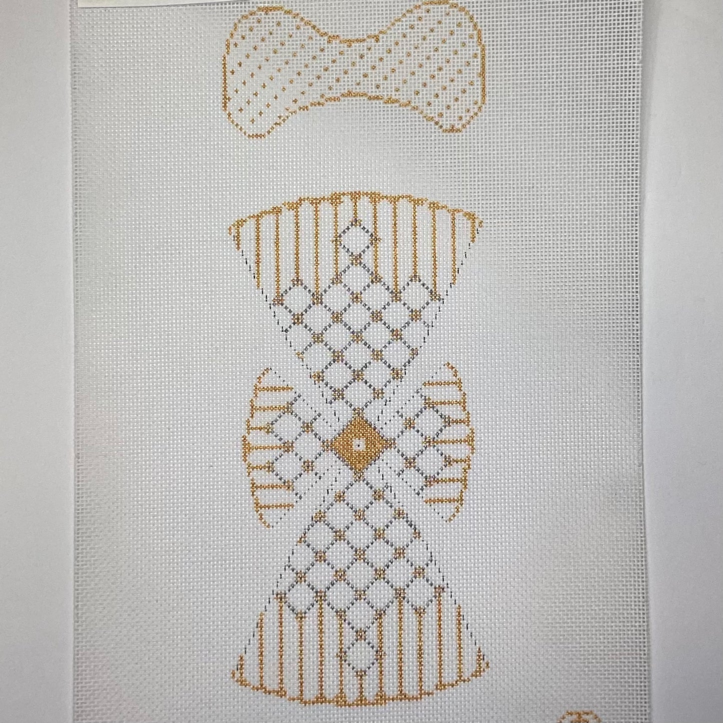 The White Angel with Stitch Guide (18 mesh)