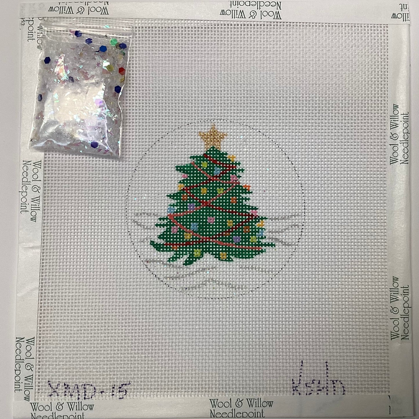 Christmas Tree w/ Star & Decorations in Clear Dome