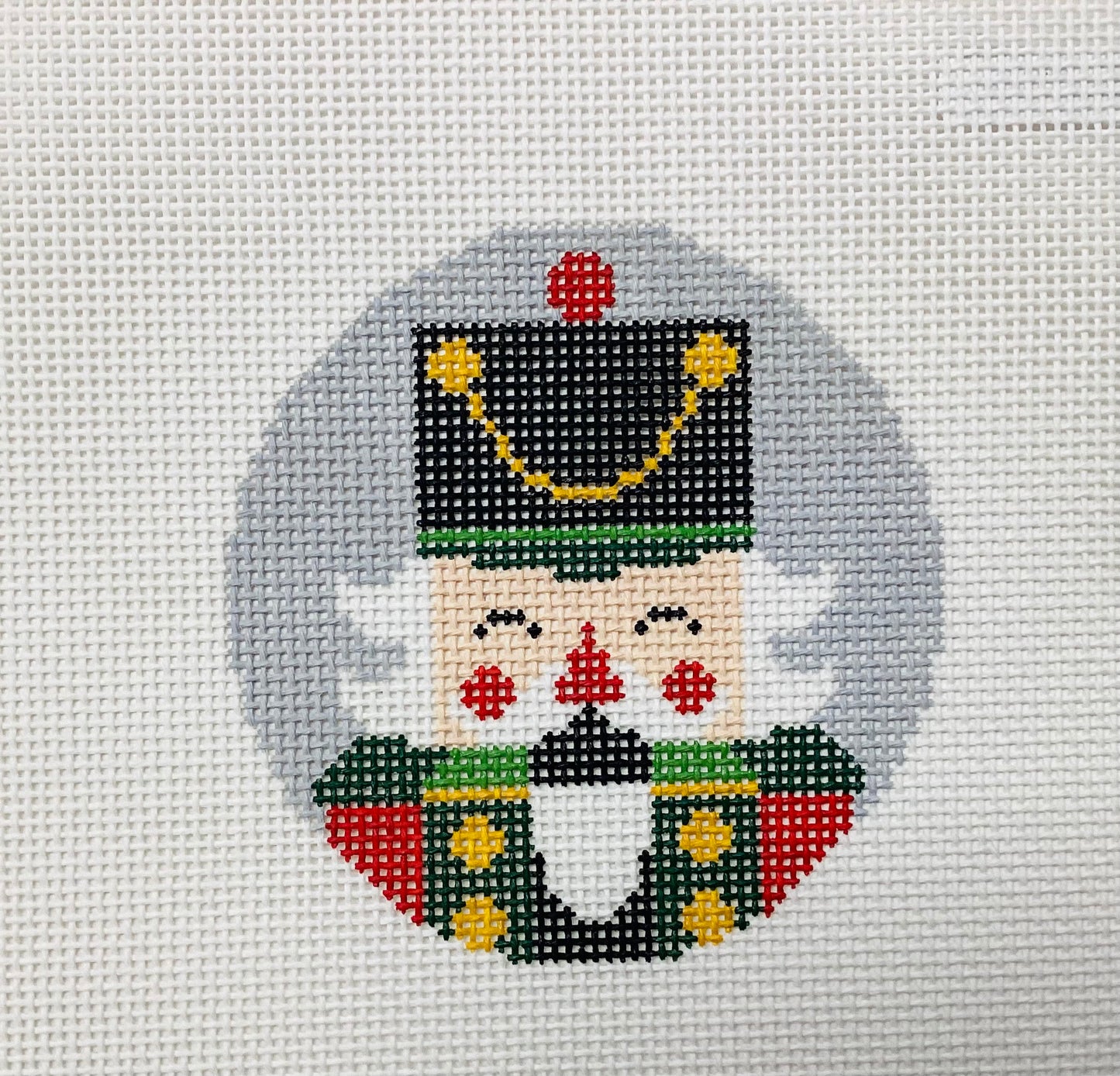 Nutcracker Ferdinand Round