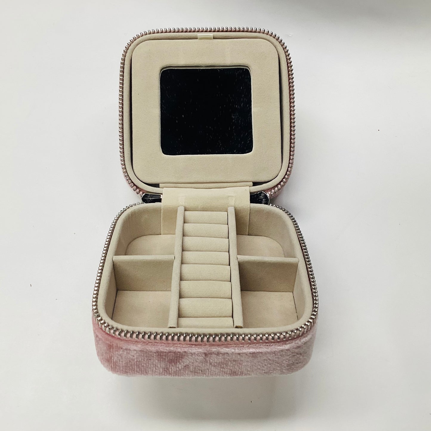 Rachel Barri 4" Jewelry Box - Velvet