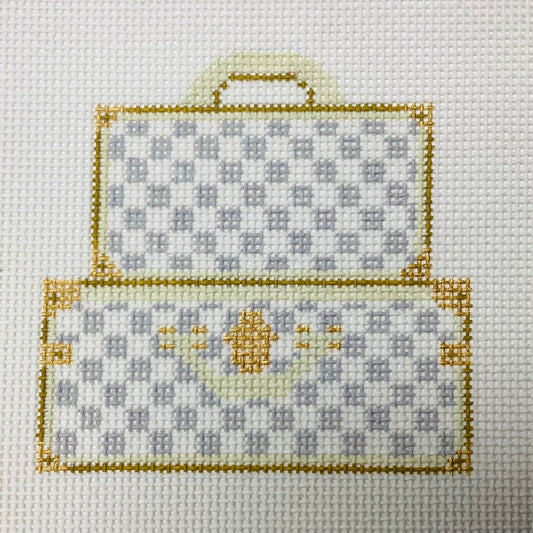 LV Check Trunks White