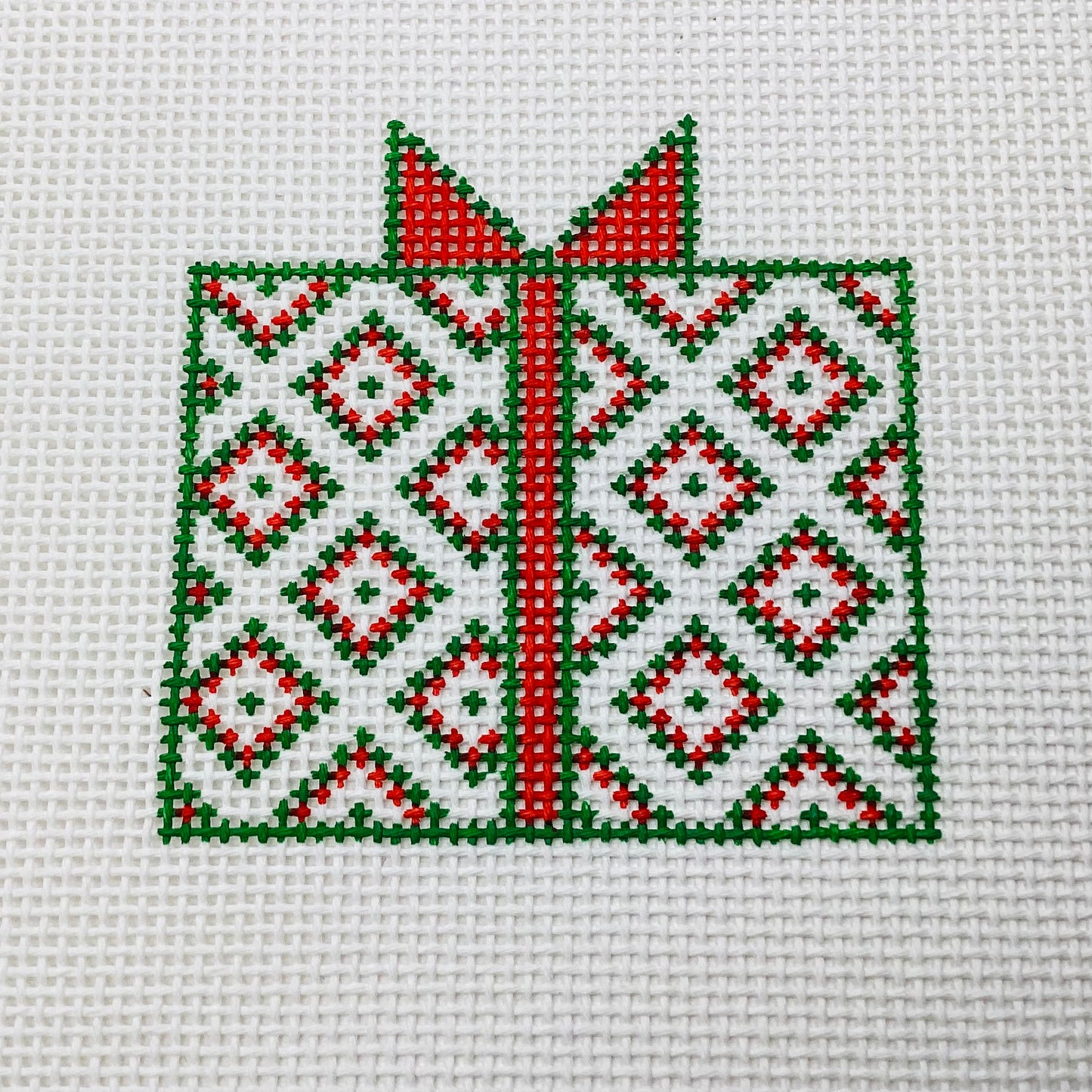 Gift Box Green Red