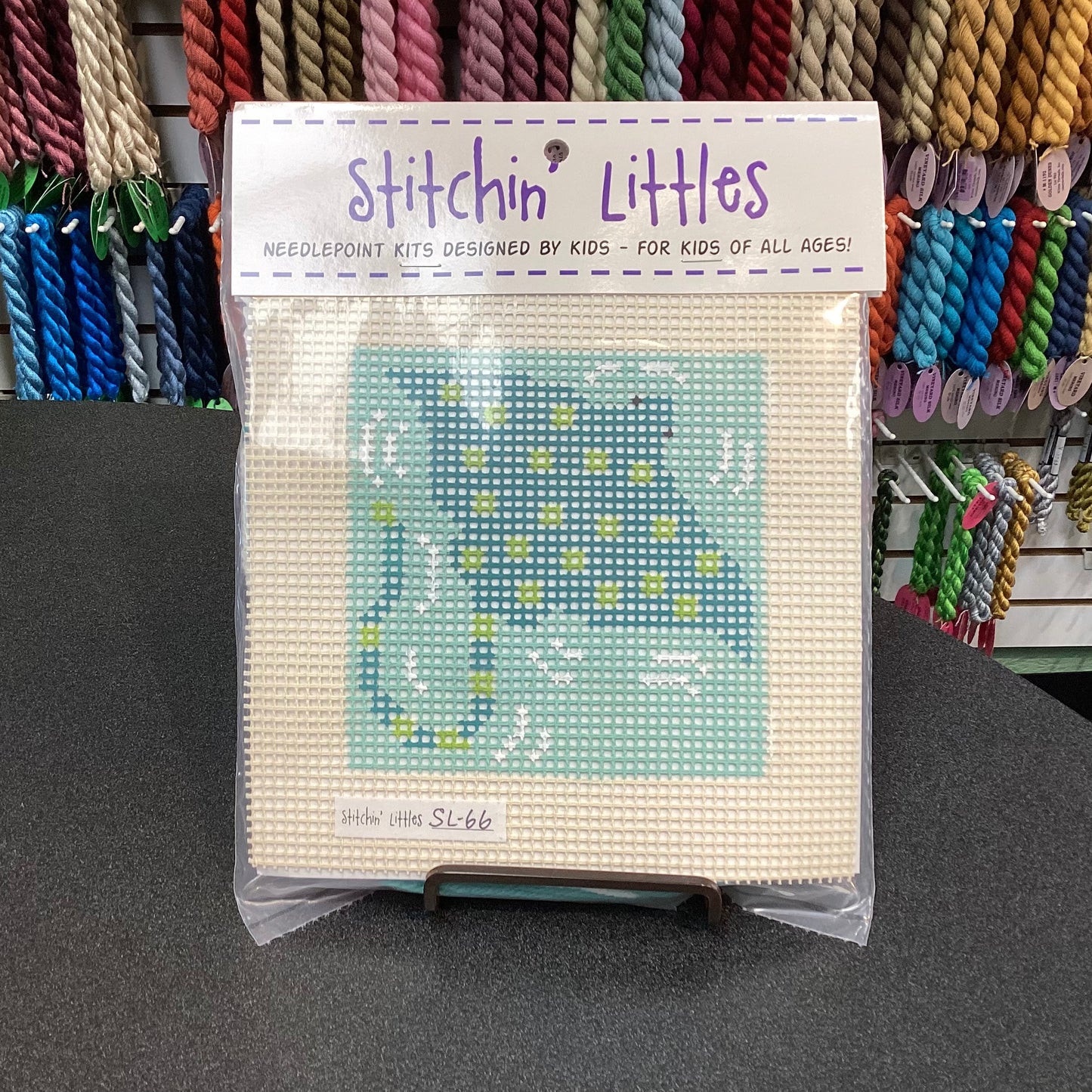 Stitchin' Littles Kit 5x5 - Spotted Ray